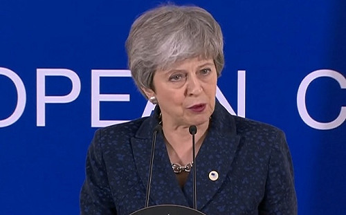 停止脫歐網路連署破300萬 梅伊堅持拚國會過關