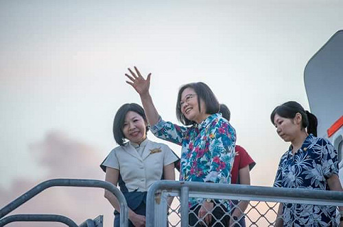 反駁花錢買外交  蔡總統：協助相對落後國家