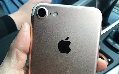 傻眼！網購iPhone福利機 用一年發現竟是「拼裝機」