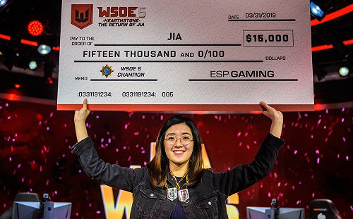 逆轉奪勝！Jia成功衛冕WSOE《爐石戰記》后冠