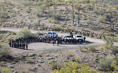 白宮確認：正研擬方法  實現川普庇護城市idea