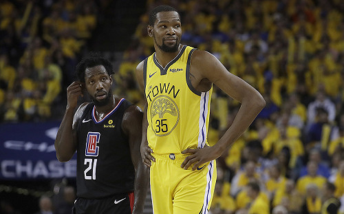 NBA／教頭要求在比賽中多出手　KD卻不同意(影)