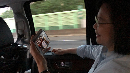 蔡英文脫口秀節目喊話：清德  1加1大於2  支持者想看我們合作