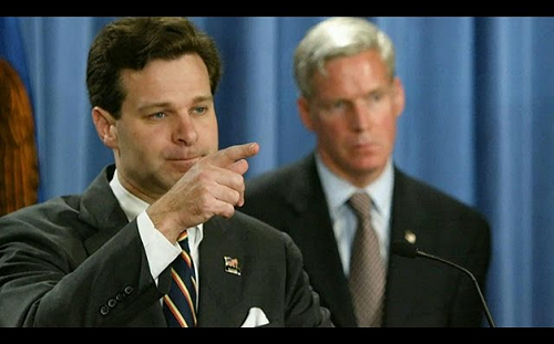 FBI局長：中國靠全民皆偷  竊取商業機密  爬上經濟階梯