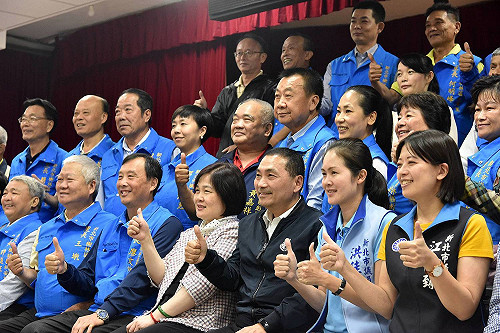 侯友宜率團隊與樹林里長座談 藍綠議員稱讚接地氣