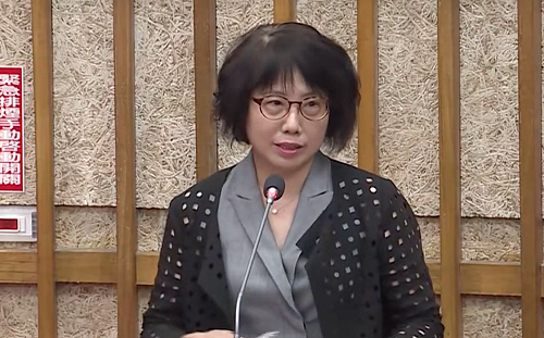 新聞分析》閨蜜還是帳房？高美蘭牽線買豪宅  更進市府當主秘