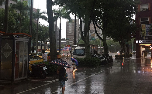 雨彈襲台慎防淹水！北北桃部分地區達一級警戒