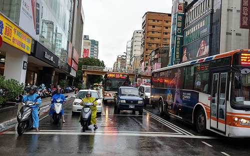 梅雨滯留鋒面影響！水利署列10縣市為警戒縣市
