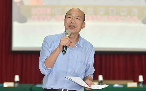 董念台變身「燦粉」？大罵韓國瑜「賣弄聰明」「自大驕傲」「打嘴炮」