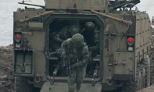 (影) 國軍演練「聯合灘岸殲敵」  網友大讚「國軍好man」