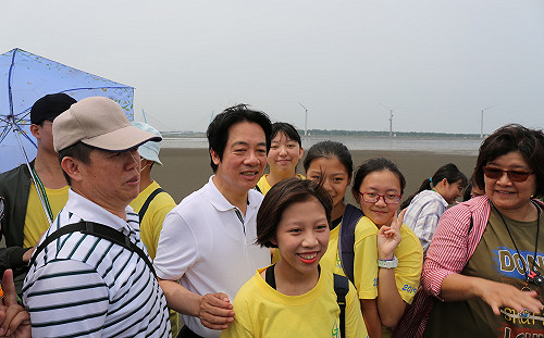 陳菊找李登輝出面調解「英德之爭」？賴清德：按制度走最好