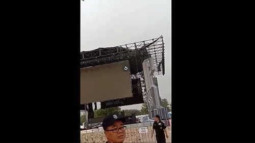 史上最掉漆？中國電競決賽舞台頂被吹翻