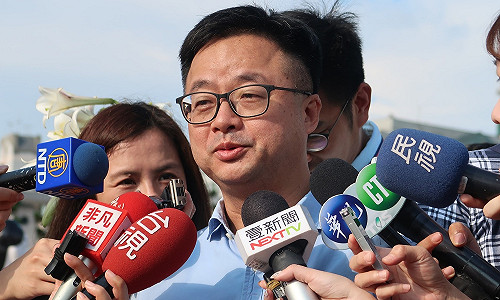 民進黨總統民調   禁止教人回答支持韓國瑜、柯文哲