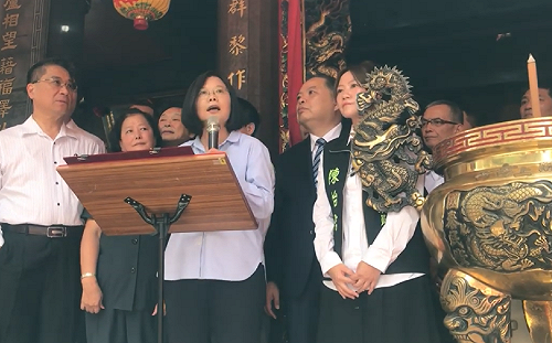 蔡英文強調一國兩制不可行  批韓國瑜言行須受檢驗