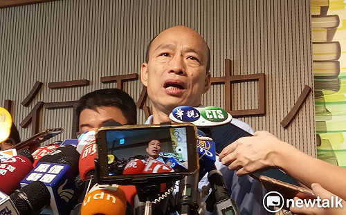 戴了會發大財韓粉快買！購物平台賣「韓市長面具 」