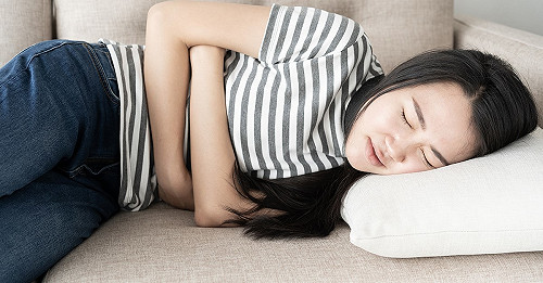 姊妹們消暑大啖冰品　 好朋友來時血塊痛經恐難熬