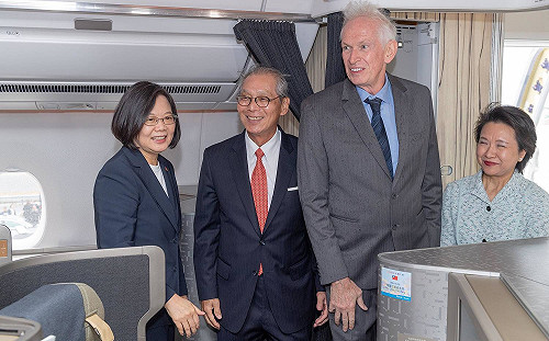 打擊紅色勢力滲透台媒  蔡英文：建立防護網對抗訊息戰