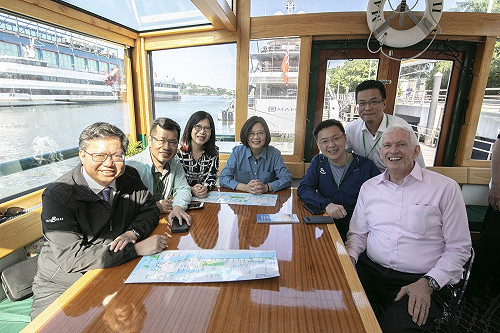 在美頻同框小英「預告蔡燦配」?  鄭文燦：沒有政治安排