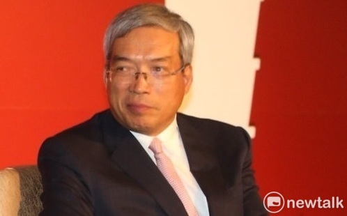 因「疫苗」同學群組吵翻天　謝金河：莫讓疫苗撕裂全台灣！