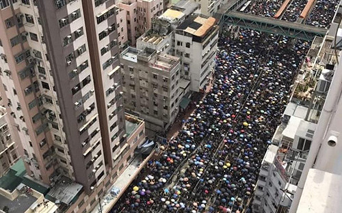 週日上環遊行遭駁回上訴  申請人：力保集會民眾安全