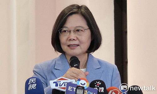 美麗島國政民調》私菸案影響尚不明顯 蔡英文執政滿意度微幅上揚