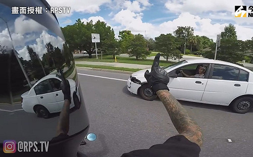 (影) 目睹路人肇事逃逸！正義騎士狂飆勇追　「這行為」網狂讚