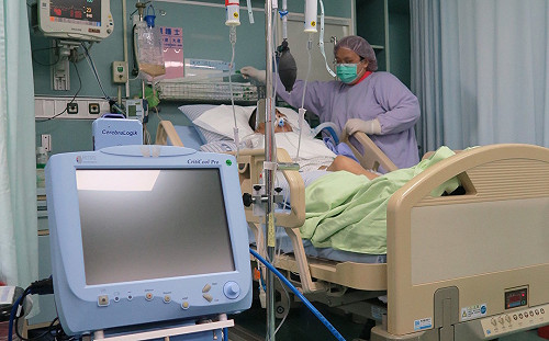 影／室內也會中暑！待鐵皮屋體溫飆41.8度