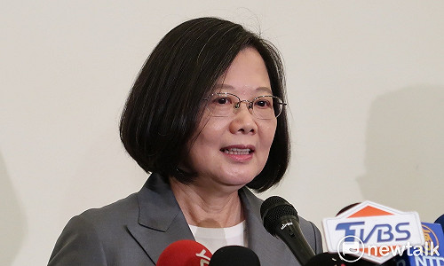 小英要台中人向林佳龍道歉？藍粉專反串酸：抱歉！