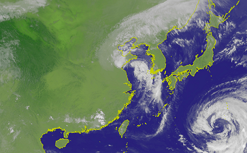 赴日民眾注意！颱風柯羅莎15日恐登陸日本