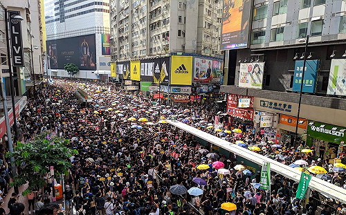 讀者投書》這樣的香港不再是「香港」