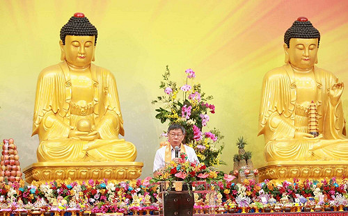 郭柯王合體破局！柯文哲：佛門清淨地讓世俗干擾不恰當