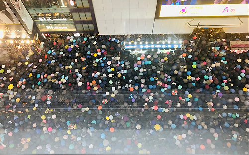 轉發反送中相關內容 微博「大義滅親」關閉自家帳號