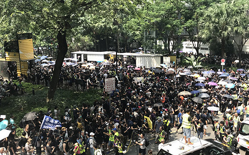 反送中觀塘遊行後 再上演快閃流水式抗爭