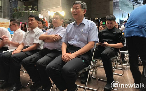 柯文哲：別搞意識形態法案 以民生為主衝突就少