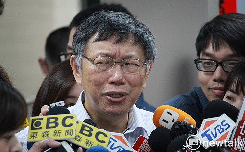 柯P酸吳音寧：不來議會沒人敢叫得動她 原來後台是小英