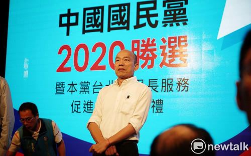 再爆粗口接地氣？！韓批丁守中選台北市長「溫吞吞三腳踢不出個屁」