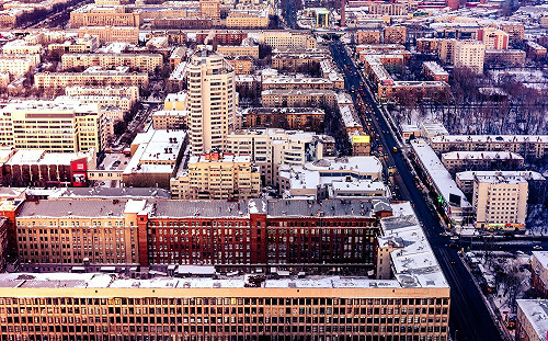 (影)「最貴學校」開箱！浮誇裝潢讓人看傻眼：根本美術館