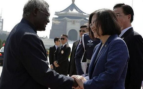 謝步智觀點》100萬美金賄賂指控 台灣應要求索國、索媒交代清楚