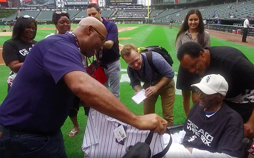 MLB／這名白襪迷出生時還是清朝　112年後才首度踏入球場