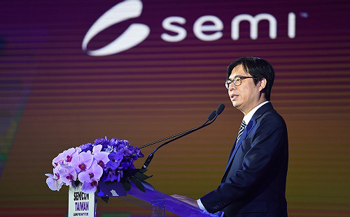 外交部也「卡韓」？陳其邁：總不能叫外館在造勢場合搖旗吶喊