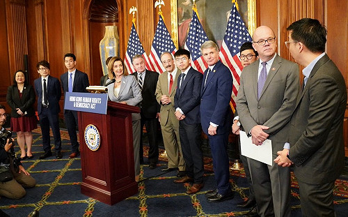 美審香港人權法案 黃之鋒樂觀:年底前可望通過