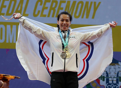 郭婞淳世錦賽雙雙破世界紀錄 國際舉重總會大讚「霸主」