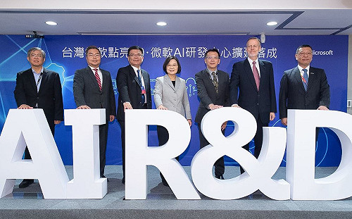 看準台灣科技人才競爭力！微軟在台擴編AI研發中心