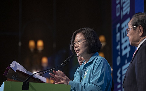 讀者投書》從長老教會的決議看理性選擇