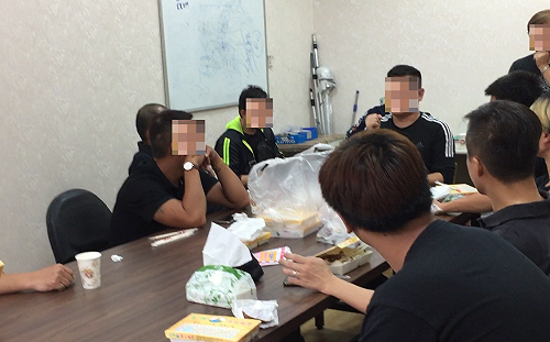 組織犯罪！何韻詩潑漆案再逮7人 警政署強調絕對嚴辦