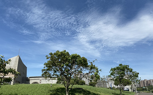 補班日全台熱爆！上看33°C 花蓮恐飆38度極端高溫