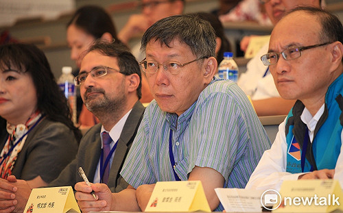 再批陳菊執政高雄欠債3千億 柯文哲：這種文化不能蔓延全台灣