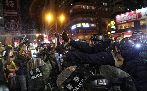 「禁蒙面法」傷新聞自由！ 港記協抨擊官員「豁免」說