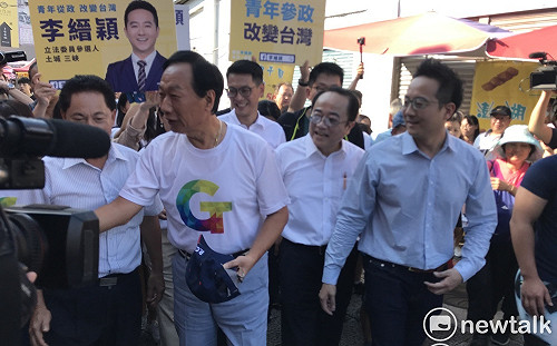 「郭家軍」李縉穎以無黨參選 郭董：打造三峽土城高科技園區