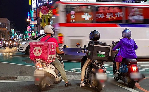 (影)外送員爽賺年薪100萬？過來人測「平均時薪」：心涼了